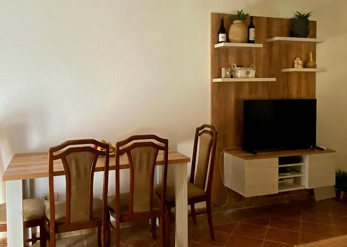 Maslina * Podgoriçe