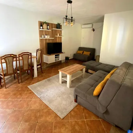 Maslina Apartment